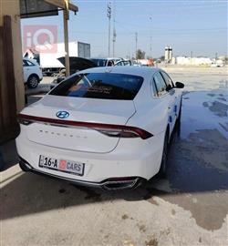 هيونداي أزيرا